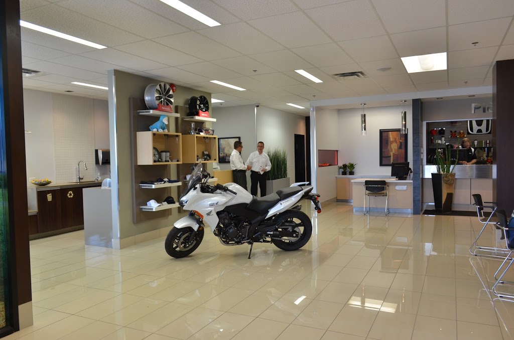 Hamel Honda | 332 Rue Dubois, Saint-Eustache, QC J7P 4W9, Canada | Phone: (855) 230-5210