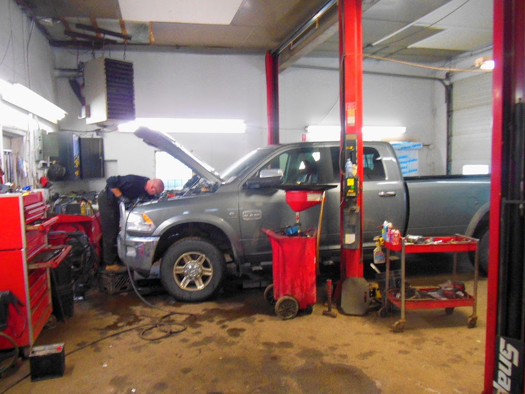 GARAGE CDL Inc | 973A Rue Lamontagne, Saint-Jérôme, QC J5L 1T8, Canada | Phone: (450) 438-7771