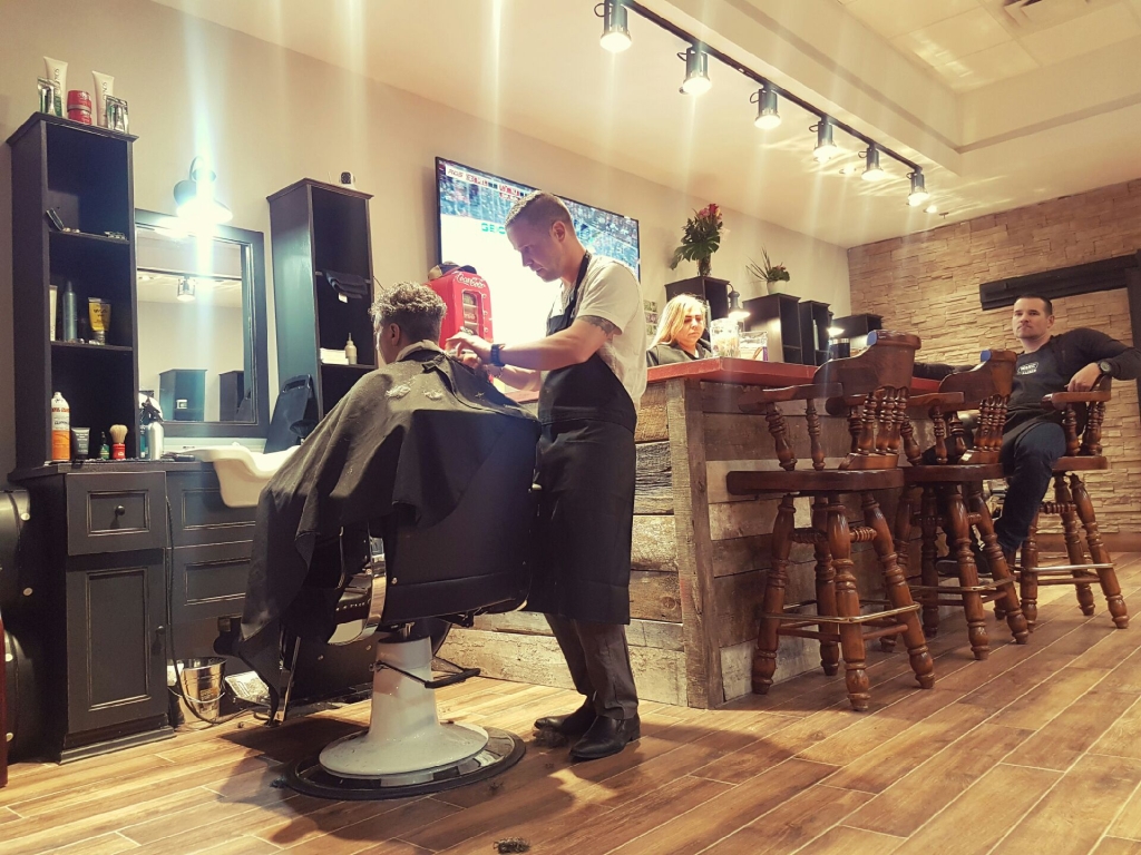 Aces Barber Shop | 4293 Boul Saint-Jean, Dollard-des-Ormeaux, QC H9G 2R4, Canada | Phone: (514) 675-4448