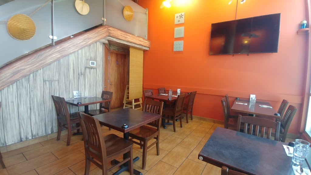 Tropical Thai | 2745 Veterans Memorial Pkwy #137, Victoria, BC V9B 3B2, Canada | Phone: (250) 478-5455