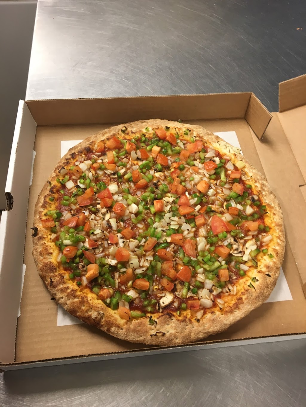 Pizza Box | 6002 29 Ave, Beaumont, AB T4X 0H5, Canada | Phone: (780) 737-5777