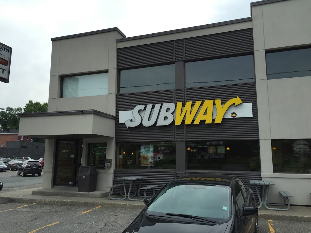 Restaurant SUBWAY | 638 Boulevard Renault, Beauceville, QC G5X 1M6, Canada | Phone: (418) 774-2230