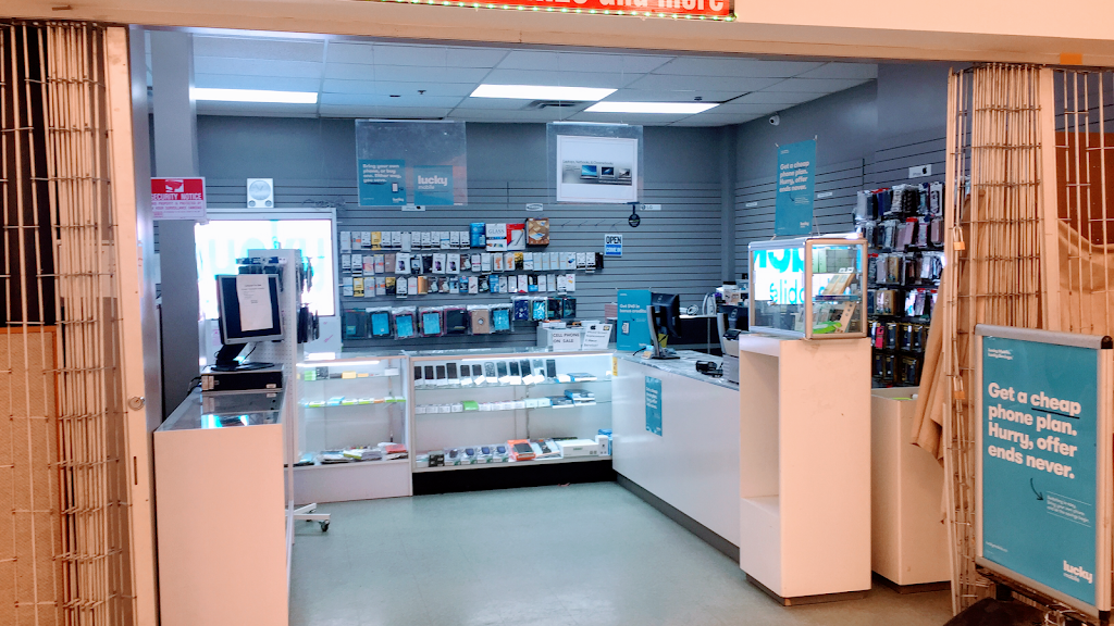 Phone Fix-4-Less | River View Crossing Mall Adj to food court, 3210 118 Ave NW Unit 124, Edmonton, AB T5W 4W1, Canada | Phone: (587) 532-9498