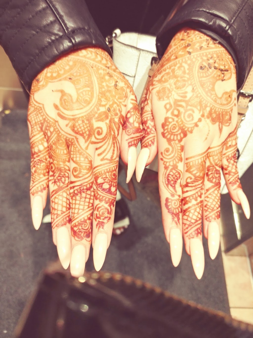 Nasrin Henna Design | 122 Linden Ave, Scarborough, ON M1K 3H8, Canada | Phone: (647) 852-2808