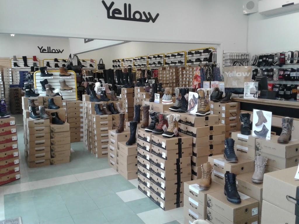 Chaussures Yellow | 275 Rue John Nairne, La Malbaie, QC G5A 1S8, Canada | Phone: (418) 665-0088