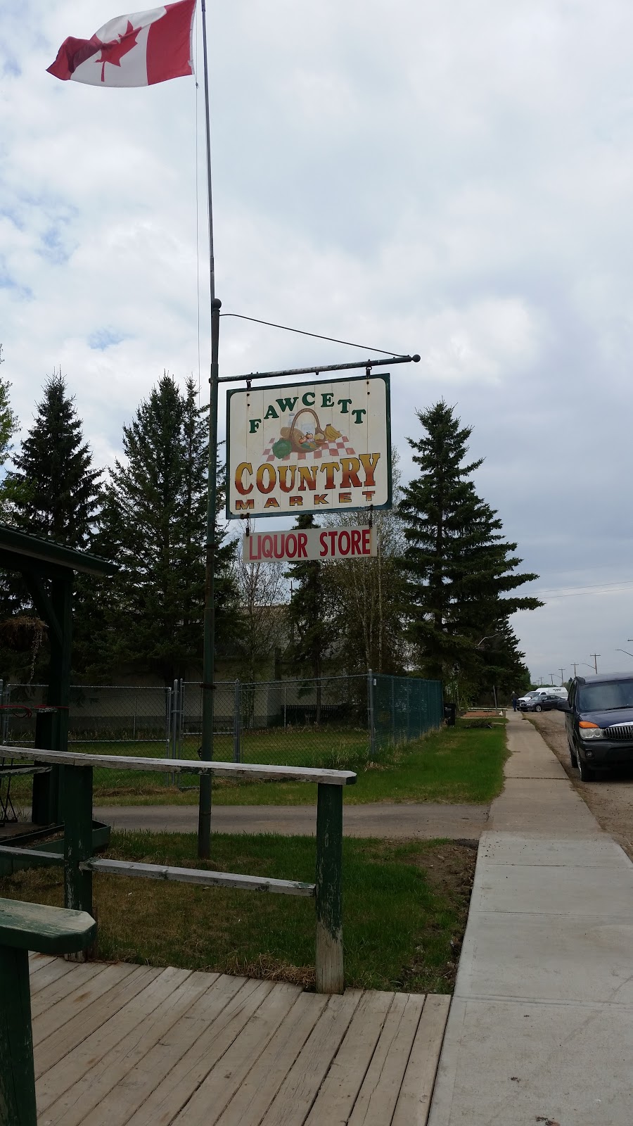 Fawcett Country Market & Liquor Store | 5 Main St, Fawcett, AB T0G 0Y0, Canada | Phone: (780) 954-2113