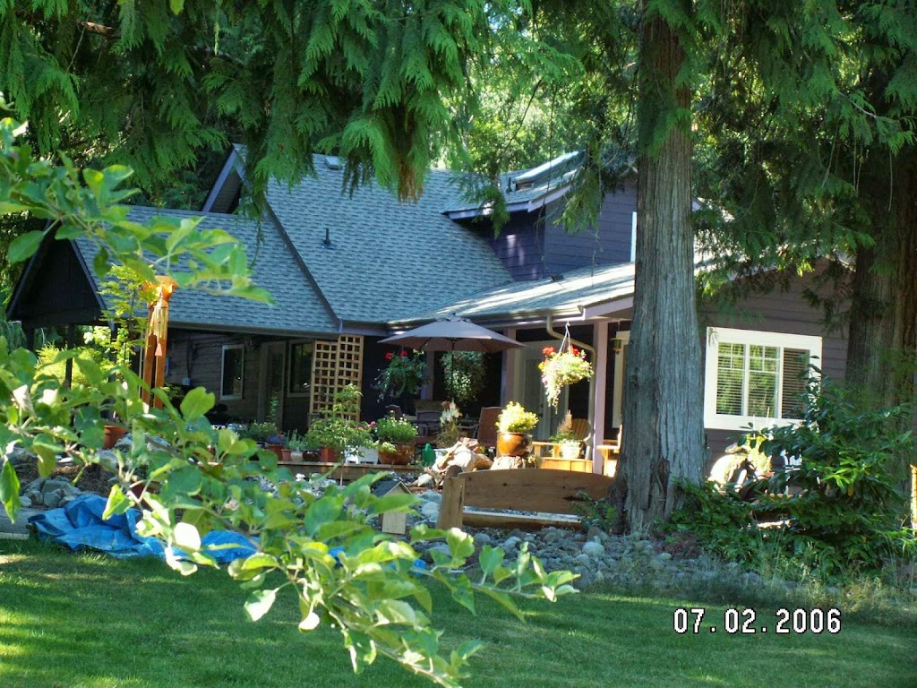 Tea Cozy Bed & Breakfast | 923 View Rd, Qualicum Beach, BC V9K 1N3, Canada | Phone: (250) 752-0819