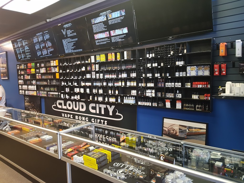 Cloud city Vape Bong & Gifts | #115, 2838 E Hastings St e, Vancouver, BC V5K 5C5, Canada | Phone: (778) 379-3838