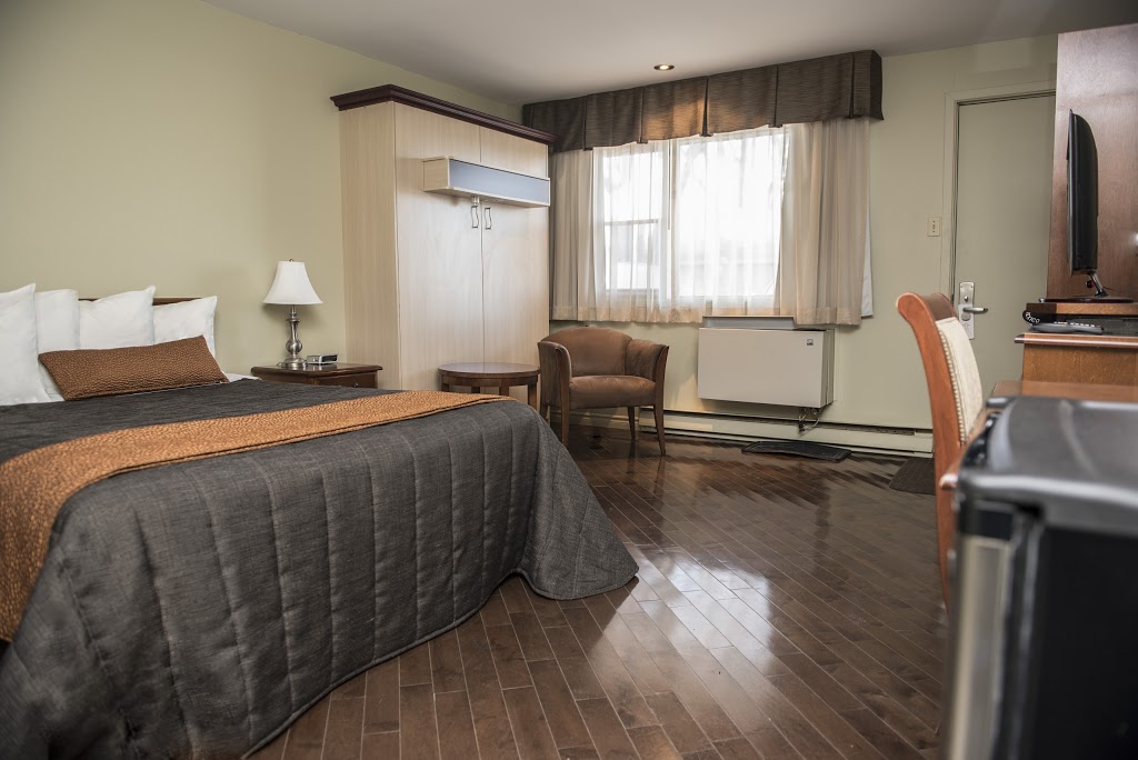 Le Deauville Motel inc. | 4691 Boul Gene-H.-Kruger, Trois-Rivières, QC G9A 4N4, Canada | Phone: (800) 354-3889