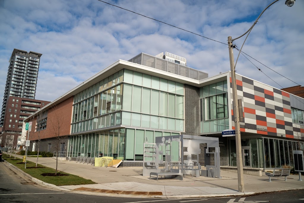 Regent Park Community Centre | 402 Shuter St, Toronto, ON M5A 1X6, Canada | Phone: (416) 392-5490