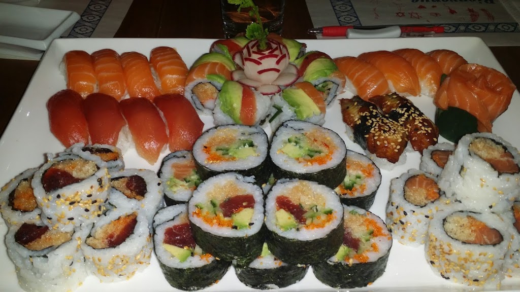 Restaurant Sumo Sushi | 1300 Bd St Jean Baptiste, Pointe-aux-Trembles, QC H1B 4A4, Canada | Phone: (514) 645-2888