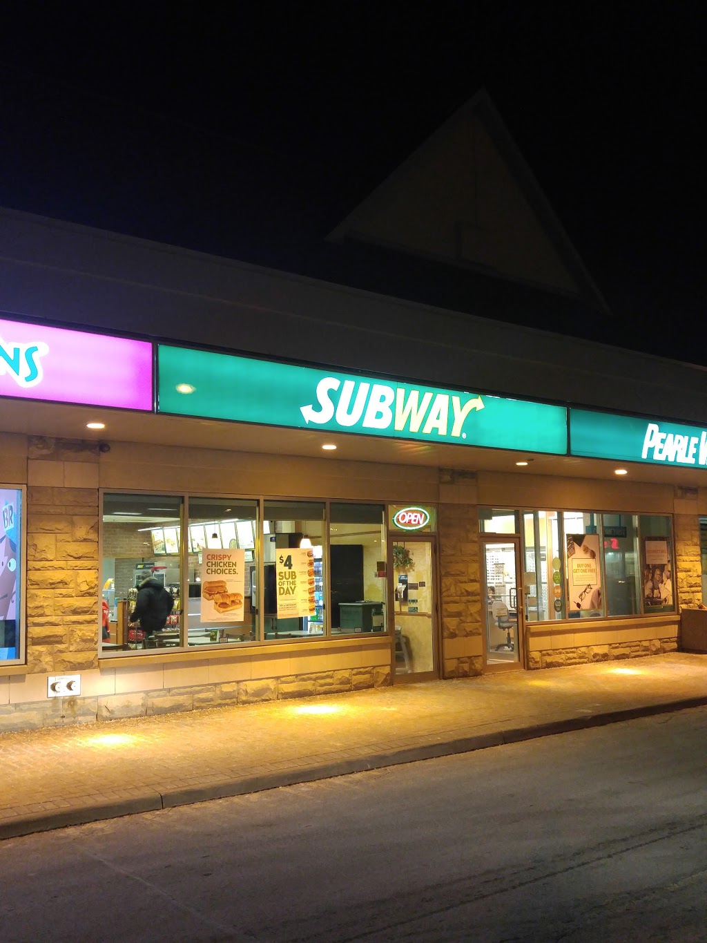 Subway | 8750 Bayview Ave Unit 7, Richmond Hill, ON L4B 4V9, Canada | Phone: (905) 731-0296