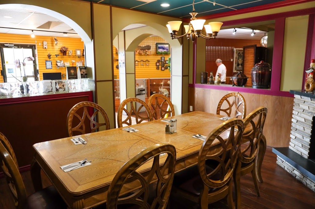 Ranchers Restaurant | 53560 Bridal Falls Rd, Rosedale, BC V0X 1X1, Canada | Phone: (604) 794-3003