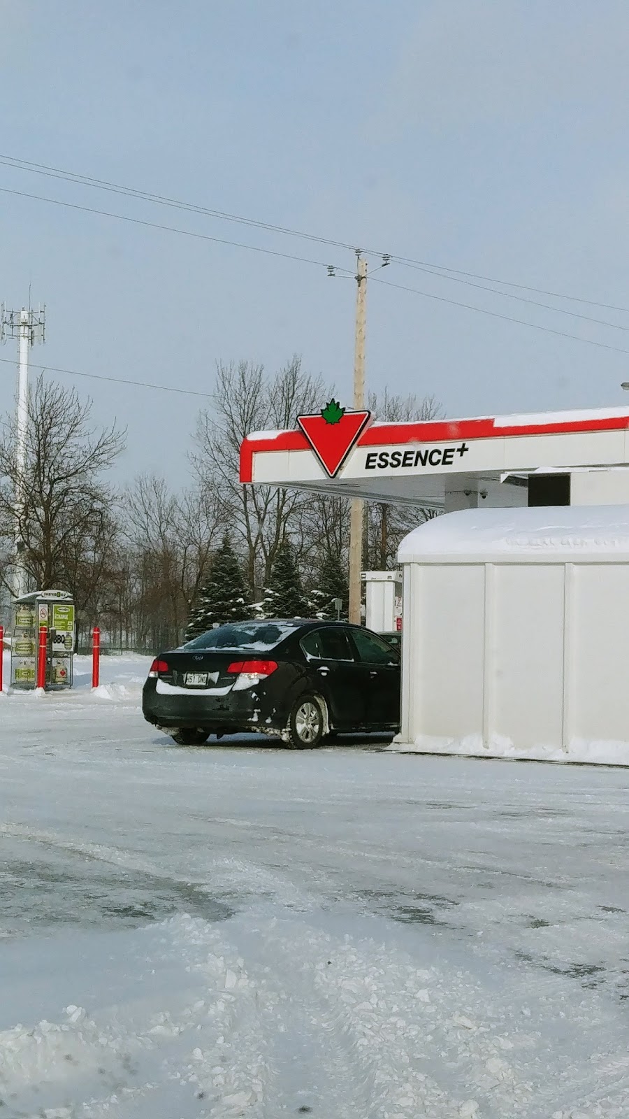 Canadian Tire Gas + | 615 Boulevard Jutras E, Victoriaville, QC G6P 6T2, Canada | Phone: (819) 758-4994