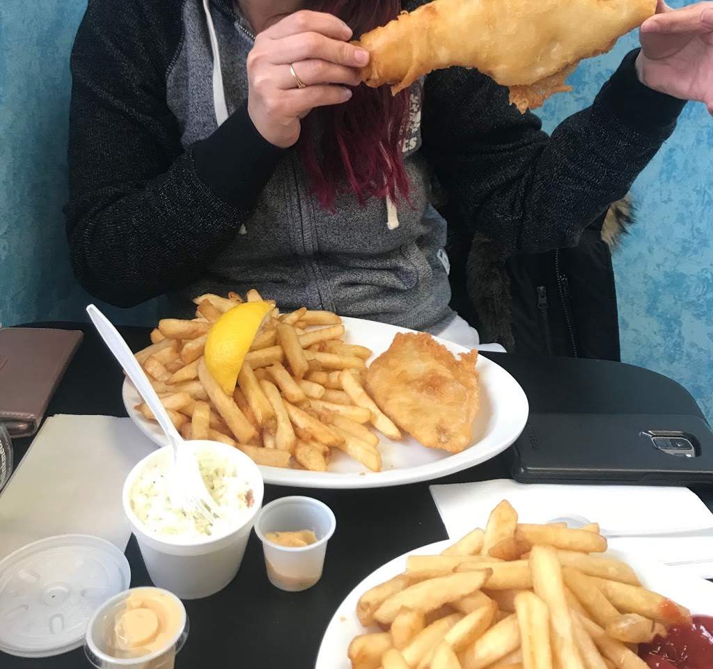 Beamsville Fish & Chips | 235 Pelham Rd, St. Catharines, ON L2S 1W8, Canada | Phone: (289) 362-0444