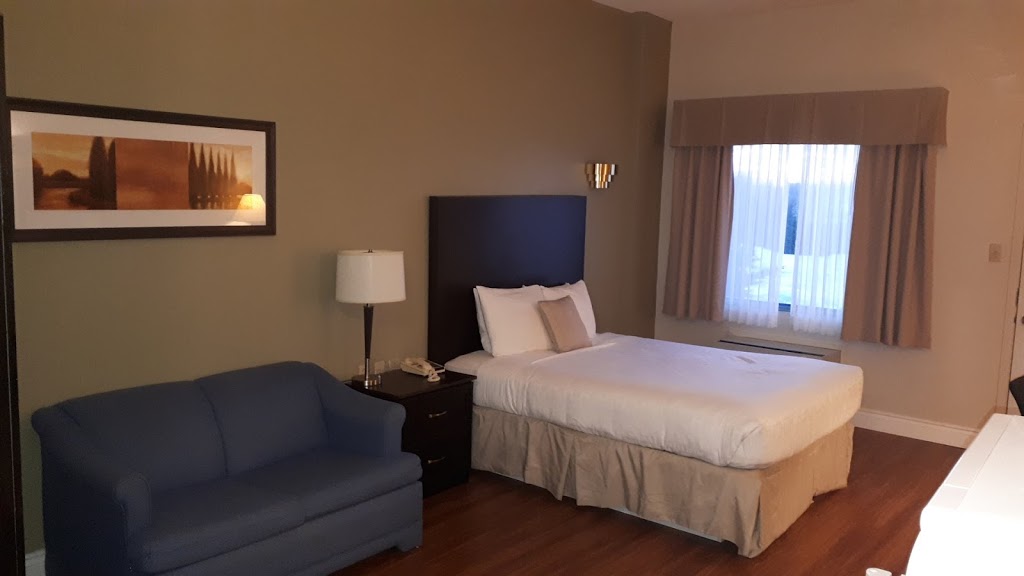 Days Inn by Wyndham Ste. Helene-de-Bagot | 410 Rue Couture, Sainte-Hélène-de-Bagot, QC J0H 1M0, Canada | Phone: (450) 231-0088