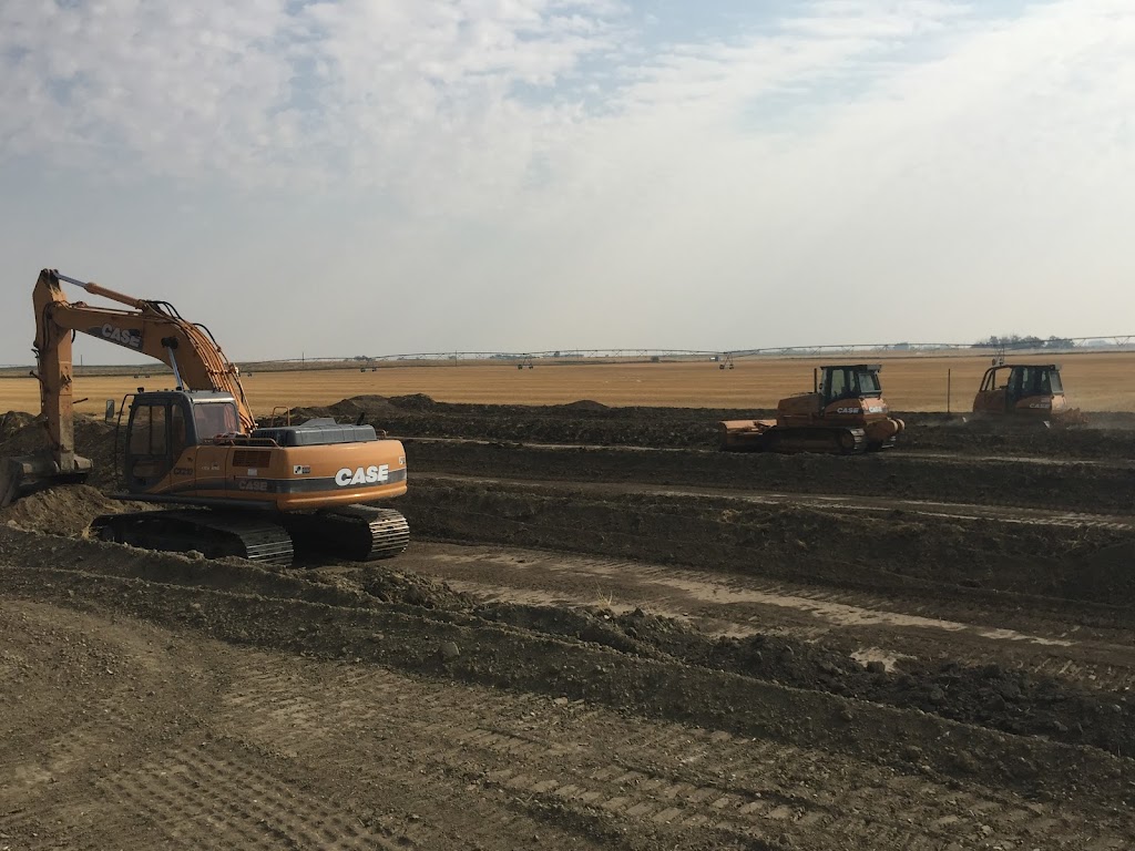 STX - Subterrain Excavating & Trucking Ltd. | Box 95, Range Rd 204, Iron Springs, AB T0K 1G0, Canada | Phone: (403) 795-4770