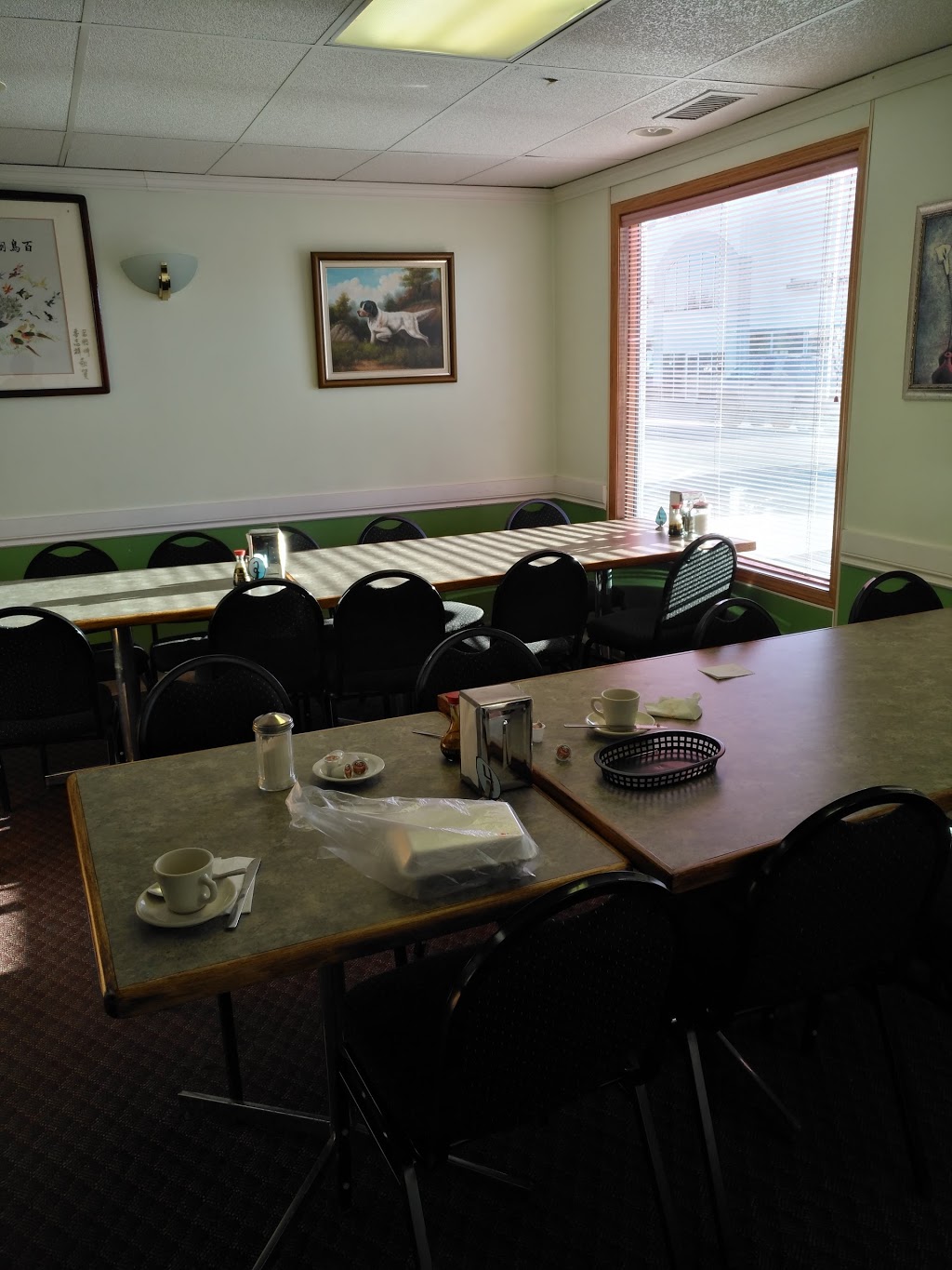 Spring Sun Restaurant | 4816 53 Ave, Barrhead, AB T7N 1H2, Canada | Phone: (780) 674-5355