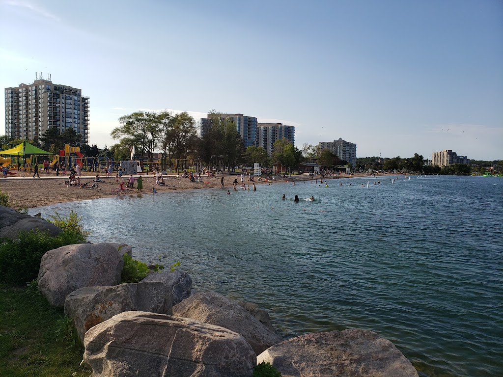 Centennial Beach | 65 Lakeshore Dr, Barrie, ON L4N 2M6, Canada | Phone: (705) 726-4242