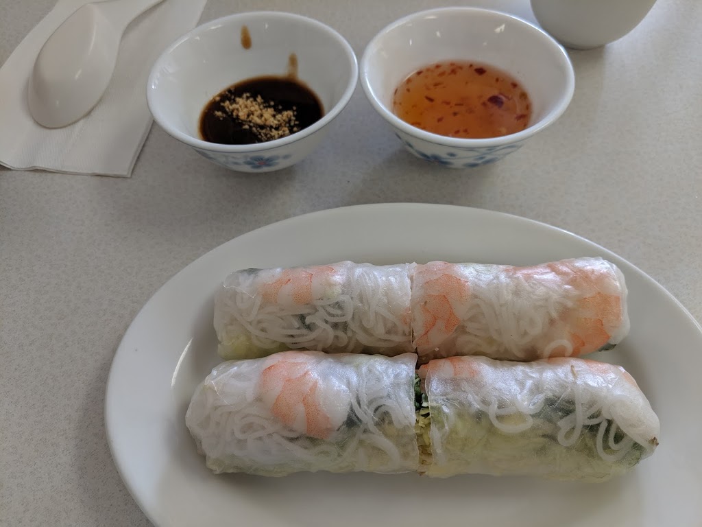 Bach Yen Vietnamese Cuisine | 738 Gerrard St E, Toronto, ON M4M 1Y3, Canada | Phone: (647) 347-8160