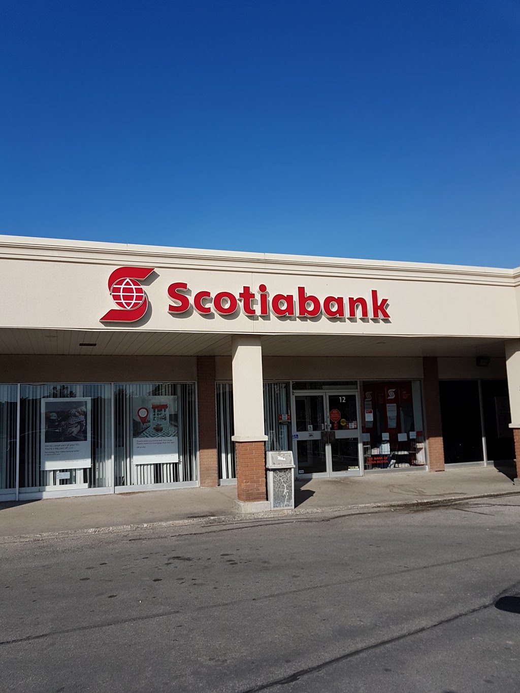 Scotiabank | 128 Queen St S, Mississauga, ON L5M 1K8, Canada | Phone: (905) 826-1113