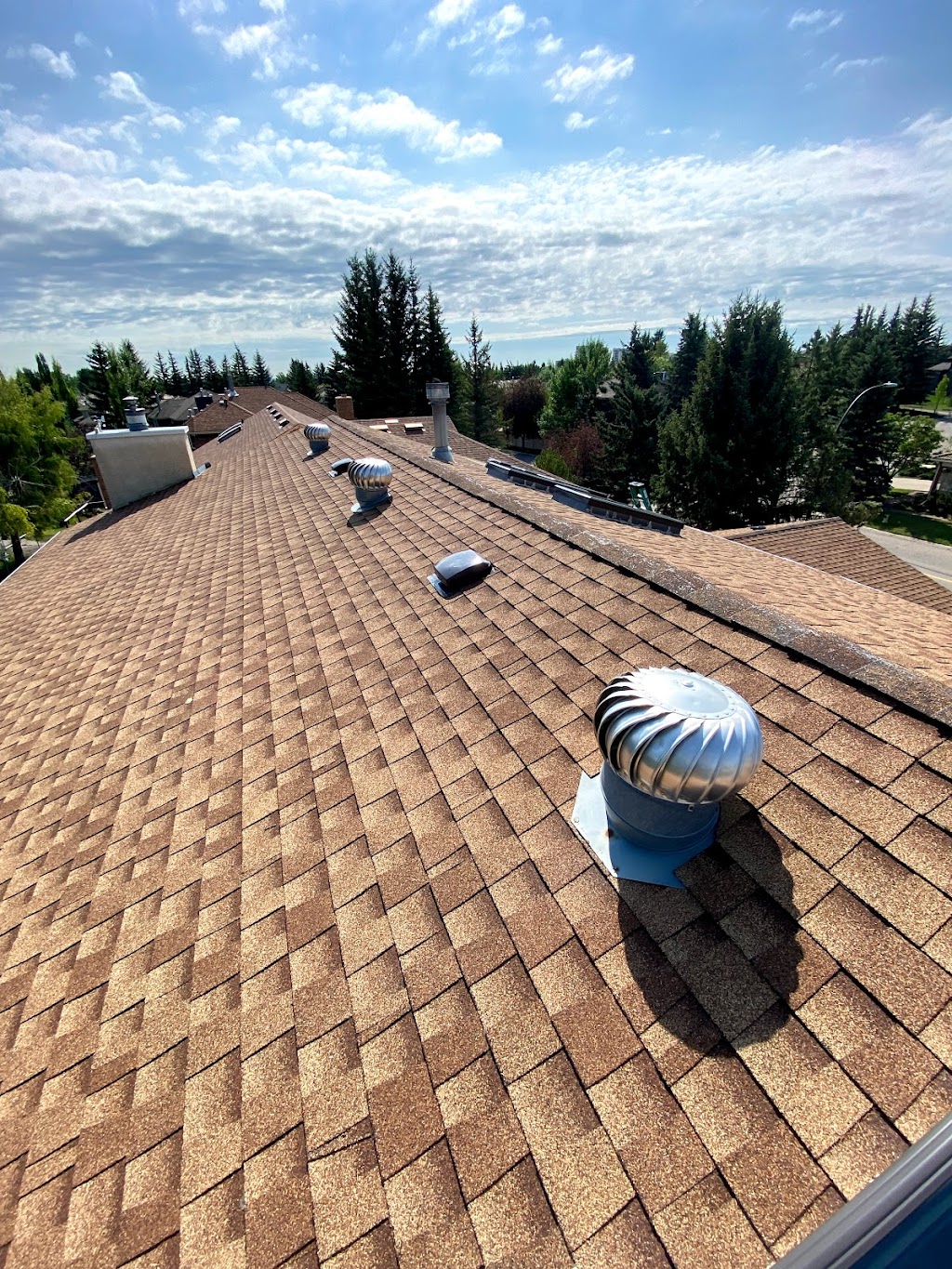 EZ Roof Repair | 3101 Tuscarora Manor NW, Calgary, AB T3L 2J9, Canada | Phone: (403) 404-7610