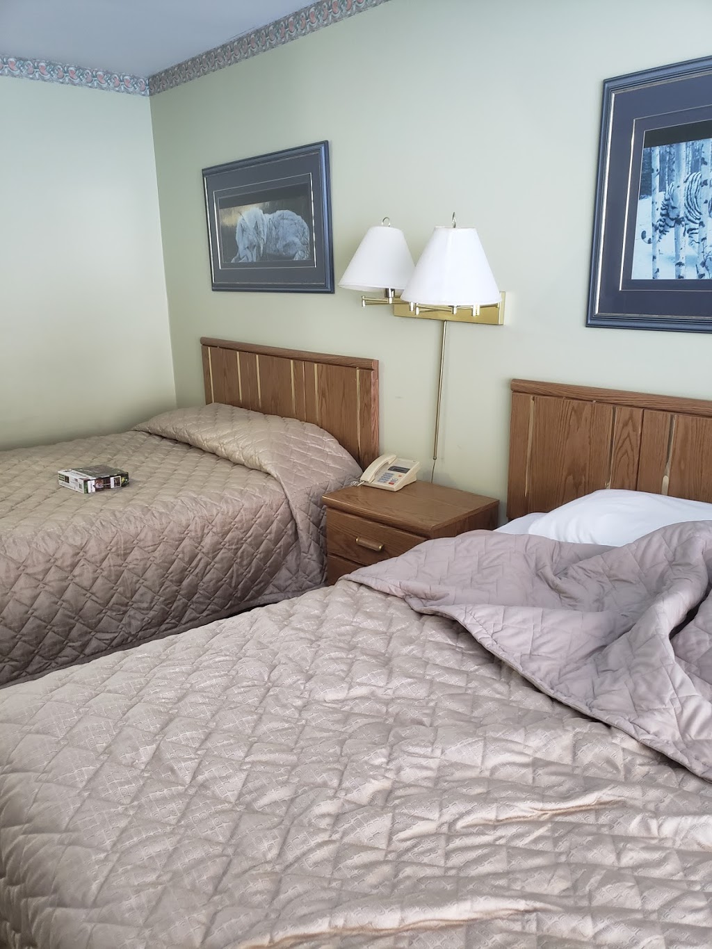 Motel Minden | 12600 ON-35, Minden, ON K0M 2K0, Canada | Phone: (705) 286-6900