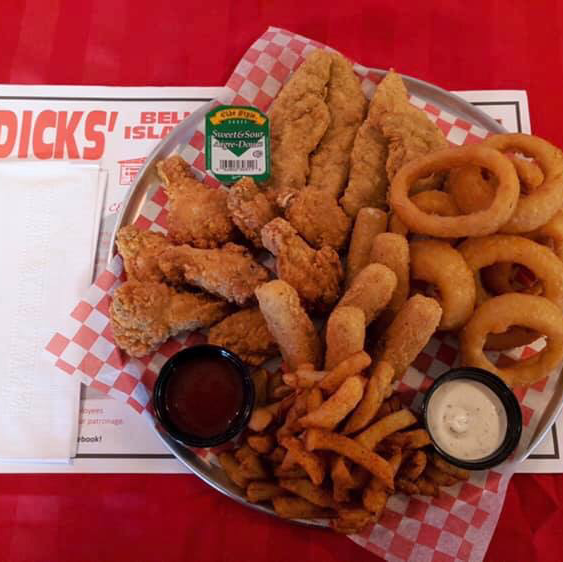 Dicks’ Fish and Chips | 11 Beach Road, Bell Island, NL A0A 4H0, Canada | Phone: (709) 488-2874