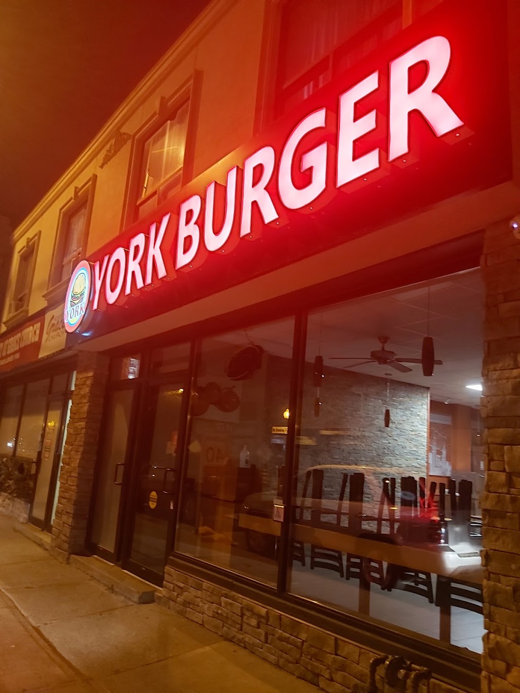 york burger | 1194 Weston Rd, York, ON M6M 4P4, Canada | Phone: (416) 243-3034