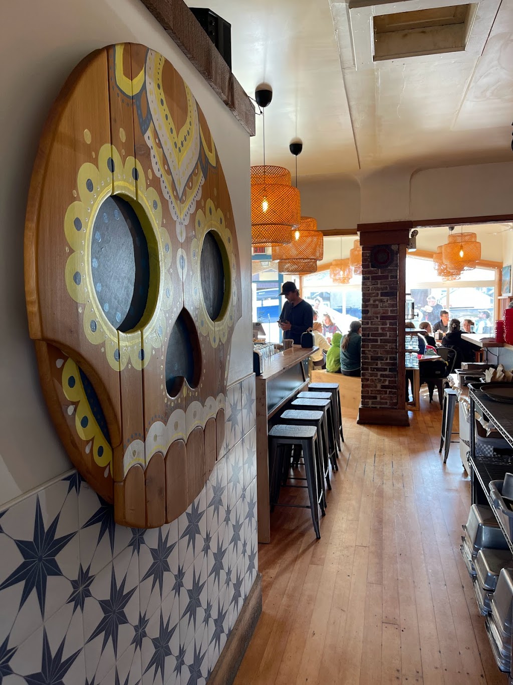 Biblio Taco | 2724 Dunsmuir Ave, Cumberland, BC V0R 1S0, Canada | Phone: (250) 650-4907