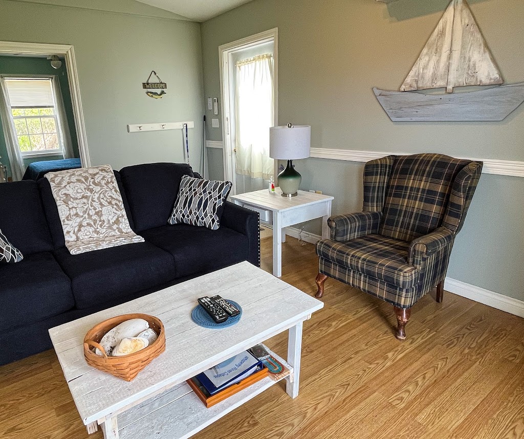 Whispering Waves Cottages | 310 Black Point Rd, Ingomar, NS B0T 1W0, Canada | Phone: (902) 637-3535