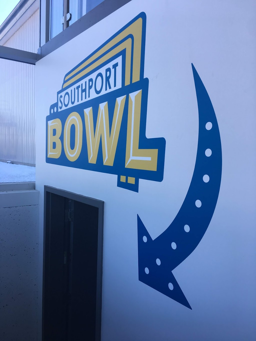 Southport Bowl | 75 Centennaire Dr, Southport, MB R0H 1N1, Canada | Phone: (204) 428-6050