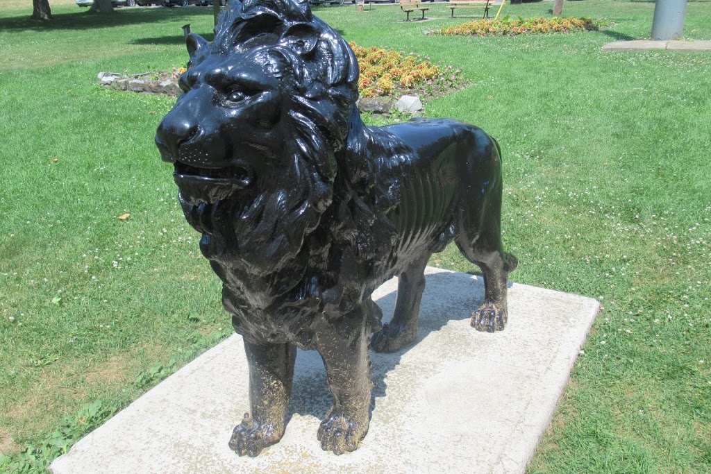 Gaskin Lion | Macdonald Park, Kingston, ON K7L, Canada