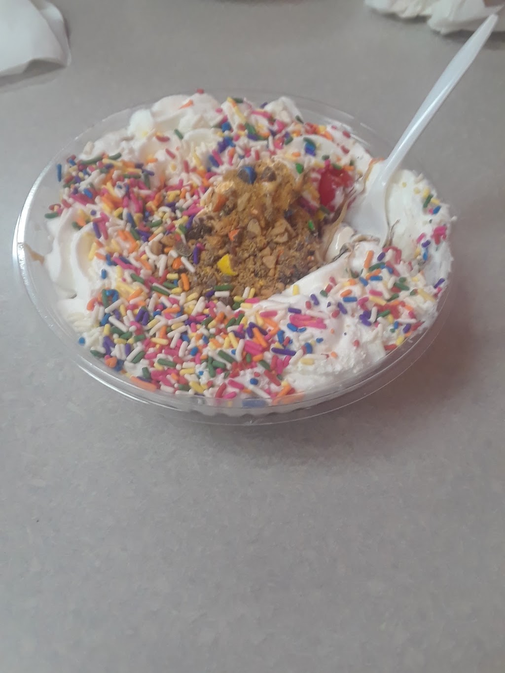 Jamies Ice Cream | 1401 Nash Rd, North Tonawanda, NY 14120, USA | Phone: (716) 693-6605