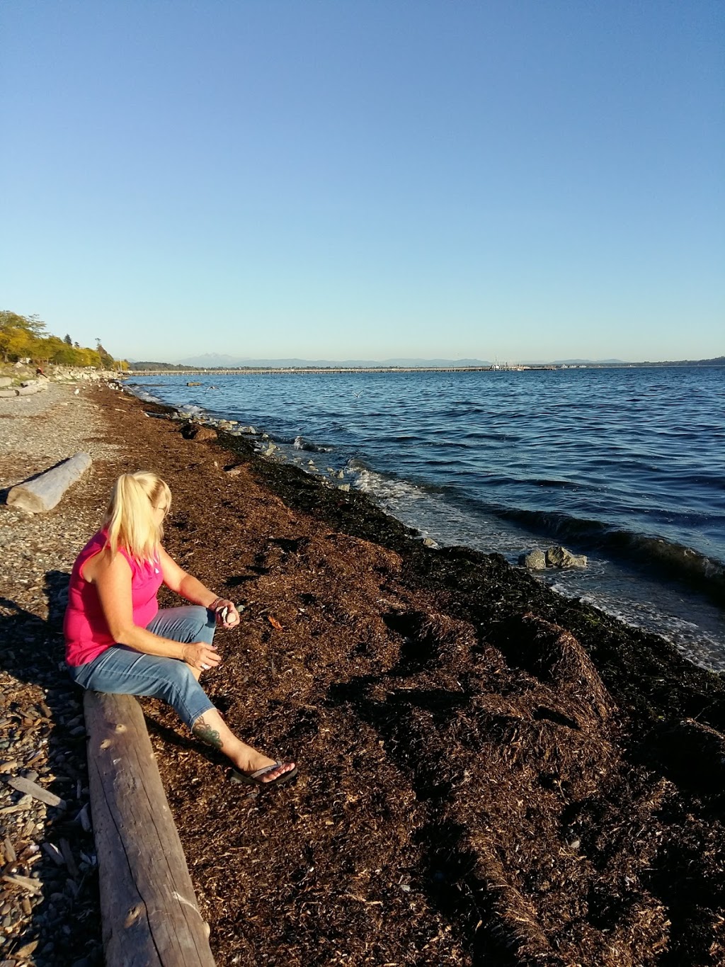 West Beach Paddle | Marine Dr, White Rock, BC V4B 1B9, Canada | Phone: (604) 318-4019