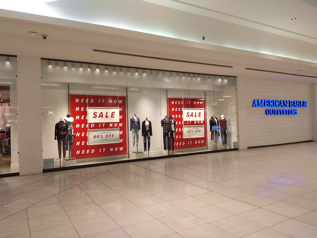 American Eagle Store | 1200 St. Laurent Blvd Unit 160, Ottawa, ON K1K 3B8, Canada | Phone: (613) 741-2589