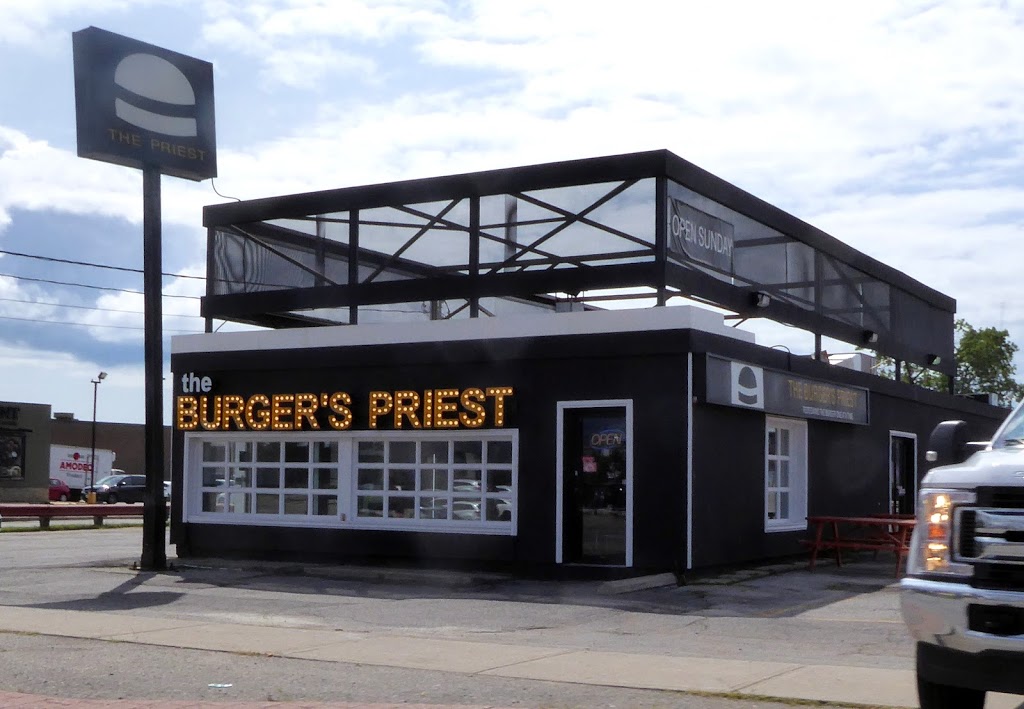 The Burgers Priest | 1599 The Queensway, Etobicoke, ON M8Z 1T8, Canada | Phone: (416) 792-0054