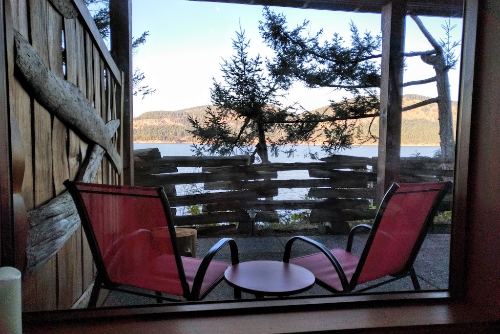 Salmonberry Inn | 9888 Canal Rd, Pender Island, BC V0N 2M3, Canada | Phone: (250) 629-6774