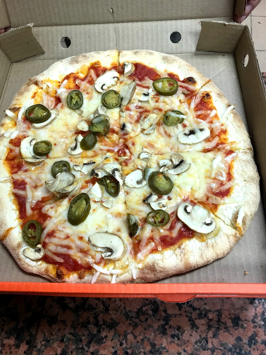 Pizza Pizza | 2690 Erin Centre Blvd #7, Mississauga, ON L5M 5P5, Canada | Phone: (416) 967-1111
