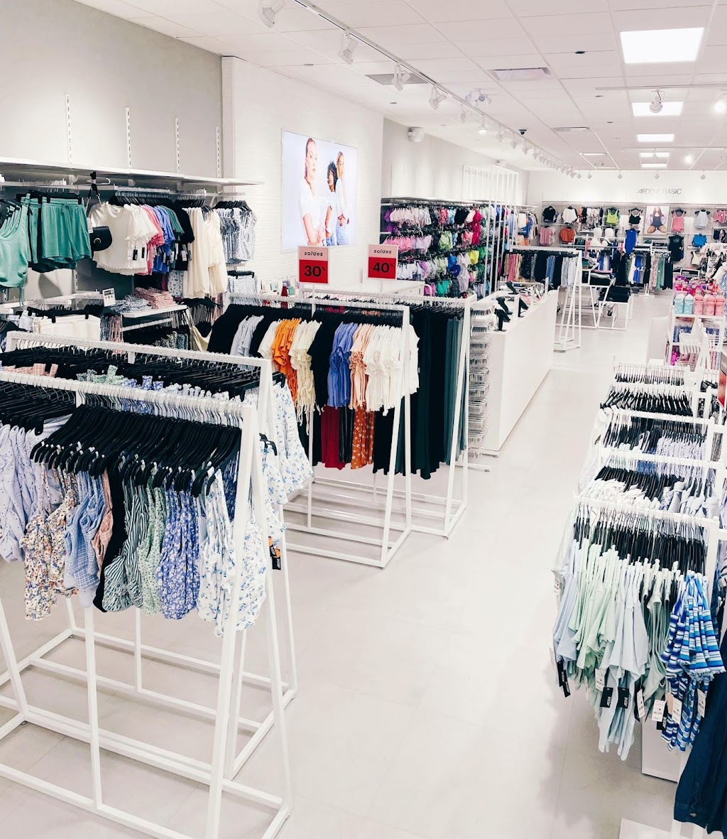 Ardene | 298 Bd Armand-Thériault, Rivière-du-Loup, QC G5R 4C2, Canada | Phone: (581) 214-0481