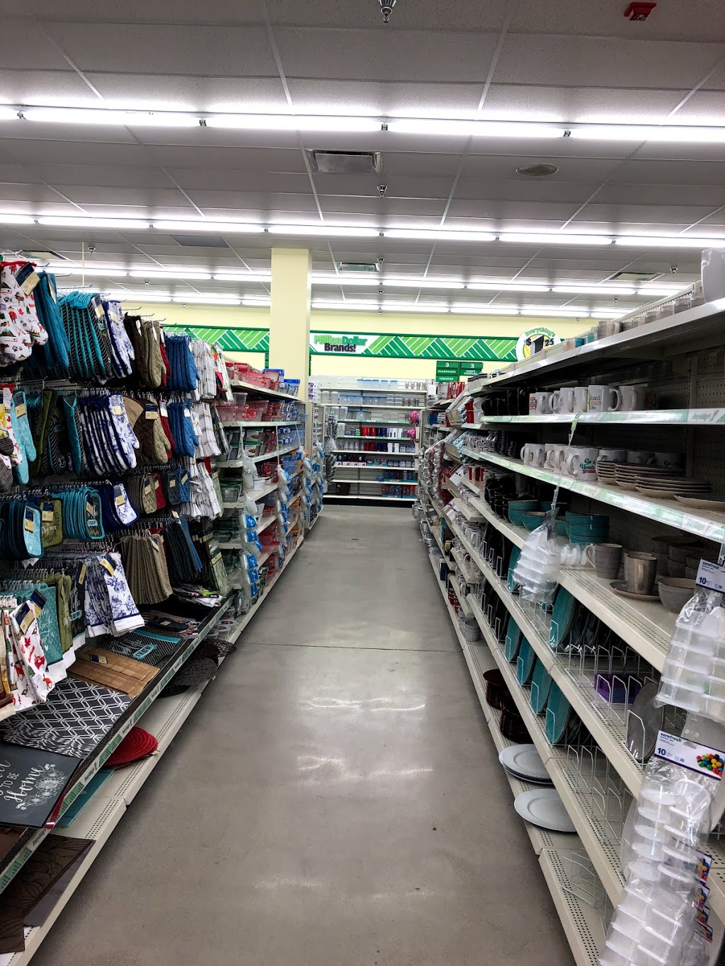 Dollar Tree | 471 Queen St S, Bolton, ON L7E 2B5, Canada | Phone: (905) 951-3460
