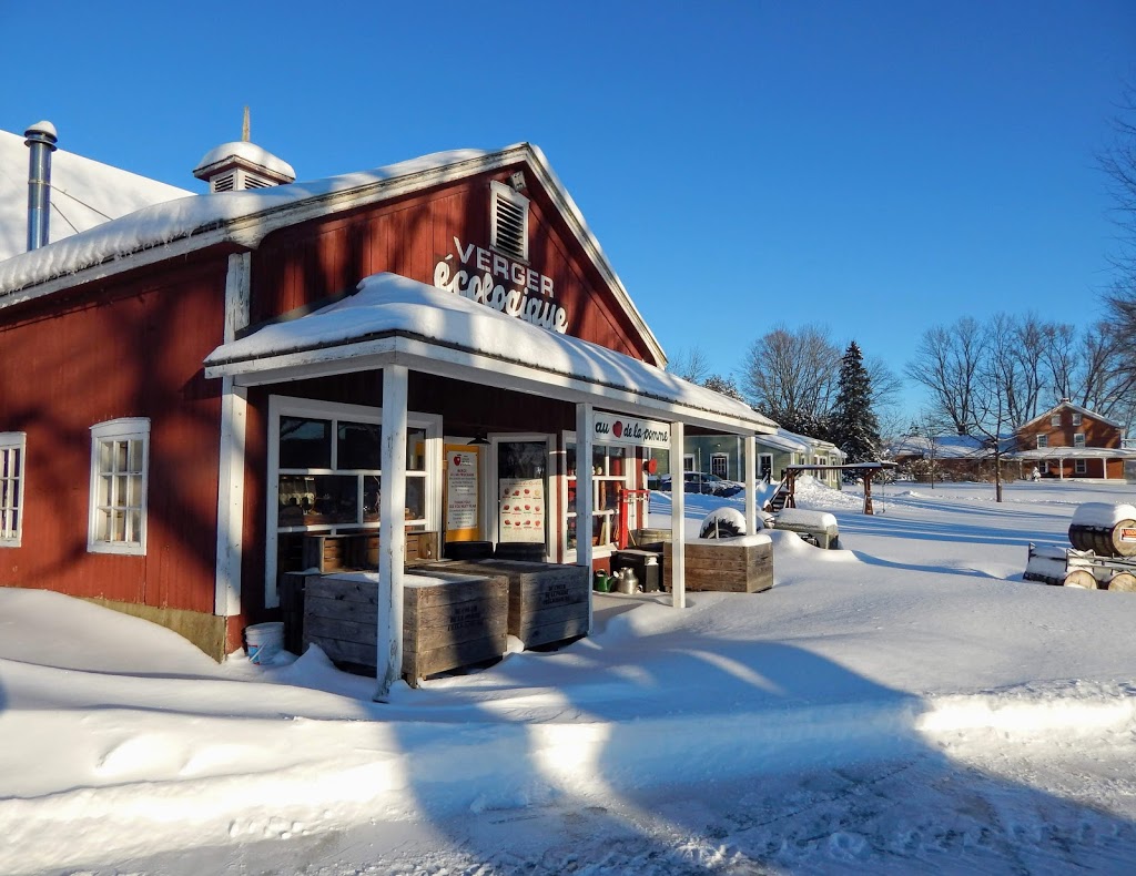 Verger Au Coeur De La Pomme | 42 Route 237 Nord, Frelighsburg, QC J0J 1C0, Canada | Phone: (450) 298-5319