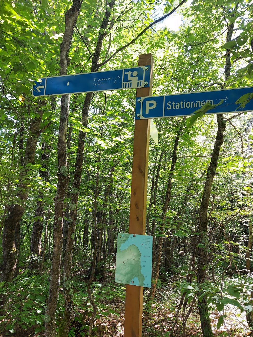 Belvedere Lookout - Poisson Blanc Sur La Montagne Du Fort | Notre-Dame-du-Laus, QC J0W 1S0, Canada | Phone: (866) 707-2999