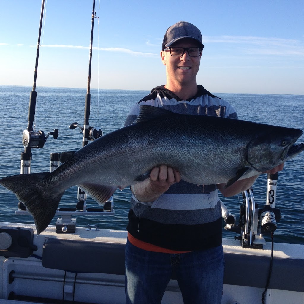 Fish Finder Charters | 228 Old Orchard Rd, Carrying Place, ON K0K 1L0, Canada | Phone: (613) 392-7472