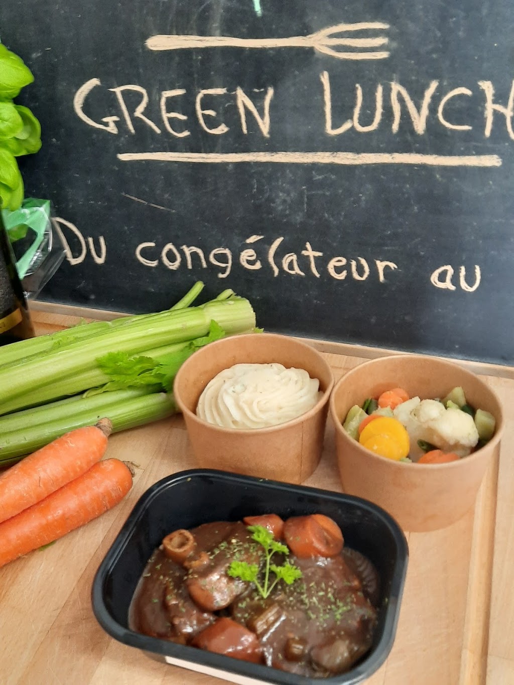 Les mets cuisinés Green lunch | 128 Rue Bruno, Saint-Jean-de-Matha, QC J0K 2S0, Canada | Phone: (514) 424-3484