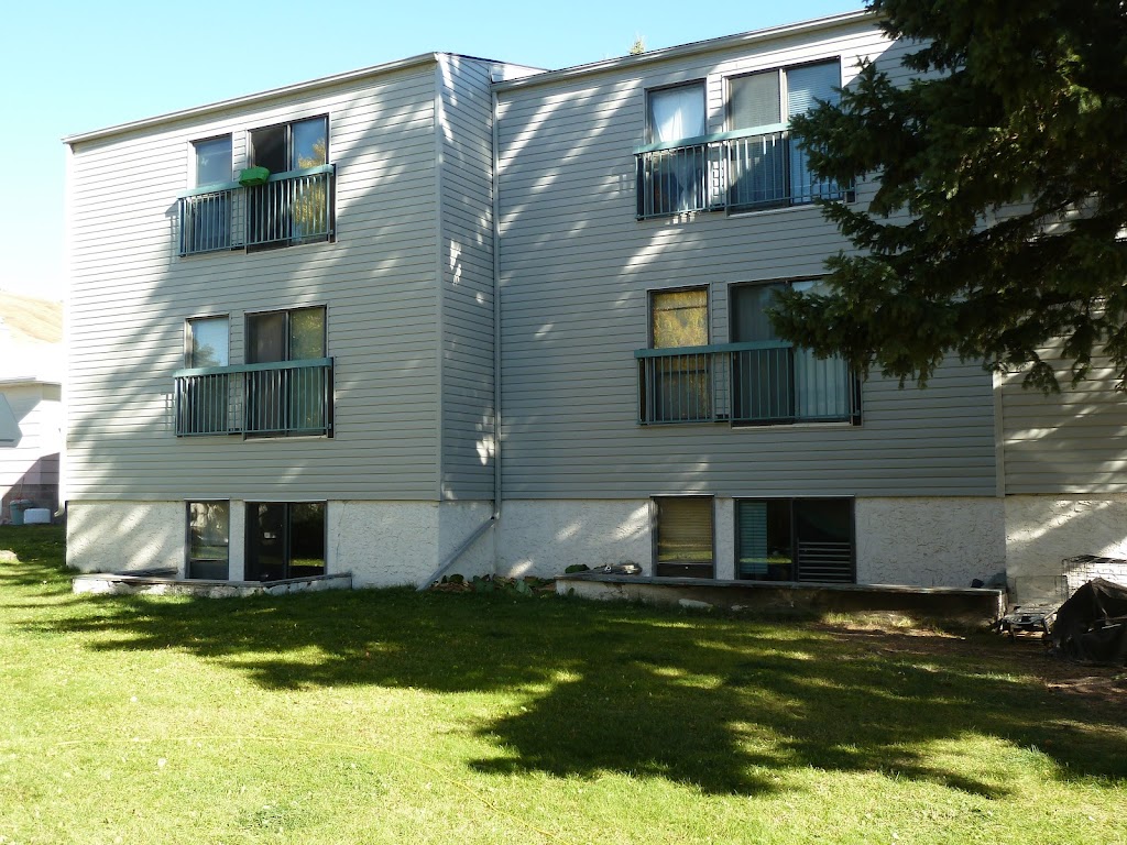 Cochrane House Apartments | 205 Ross Ave, Cochrane, AB T4C 1S8, Canada | Phone: (403) 835-7852