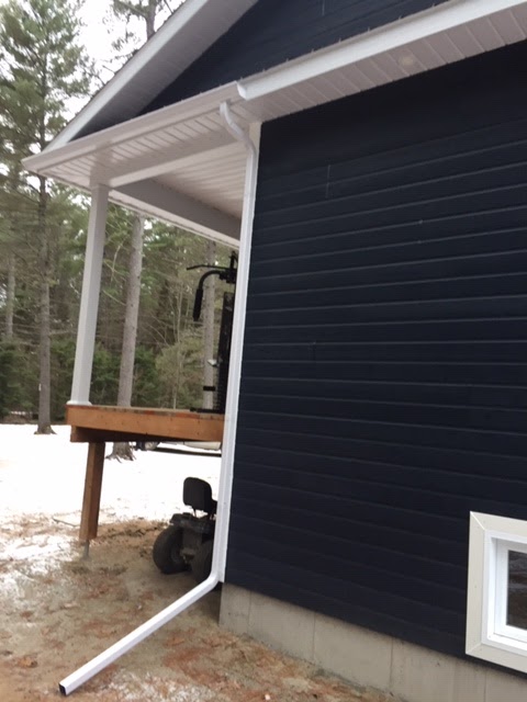 Custom Pro Eavestrough | 4849 Whispering Willow Dr, Navan, ON K4B 0K7, Canada | Phone: (519) 982-9311