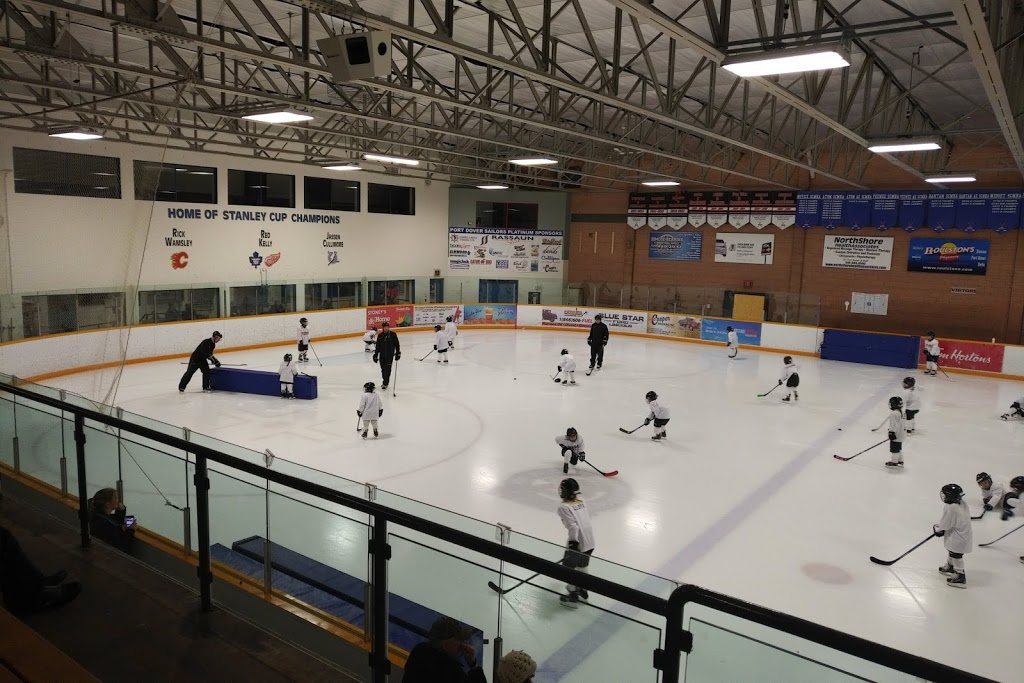Port Dover Arena | 809 St George St, Port Dover, ON N0A 1N0, Canada | Phone: (519) 583-1700