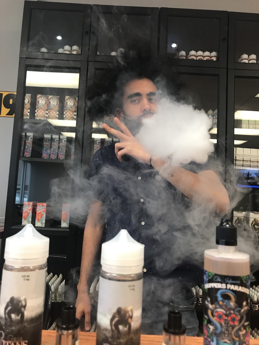 Sir Vape A Lot - Nepean | 1600 Merivale Rd, Nepean, ON K2G 5J8, Canada | Phone: (613) 617-2415