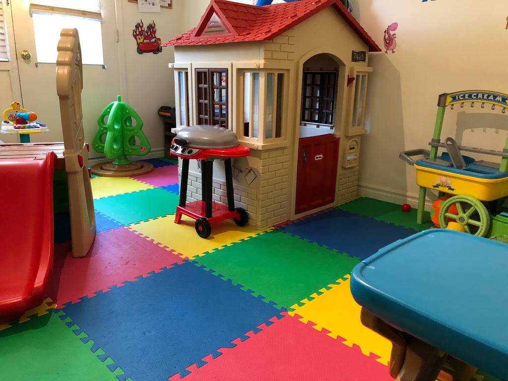 Little Steps Daycare | 87 Autumn Way, Aurora, ON L4G 4P5, Canada | Phone: (416) 779-4169